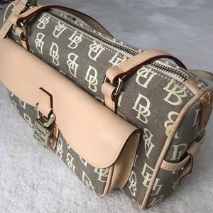 Dooney & Bourke Brown Barrel Shoulderbag Purse